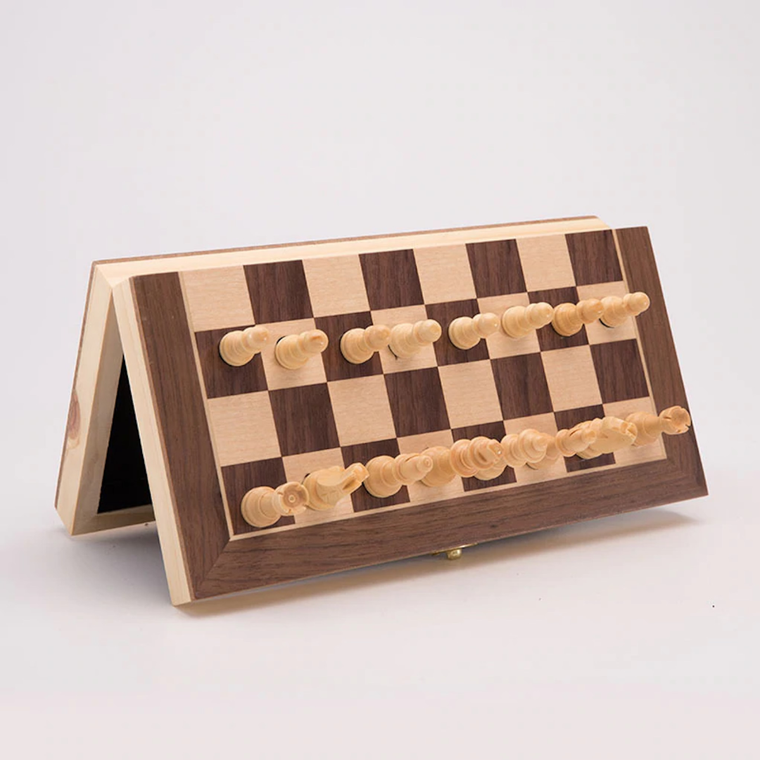 StratEdge Magnetic Folding Chess Set