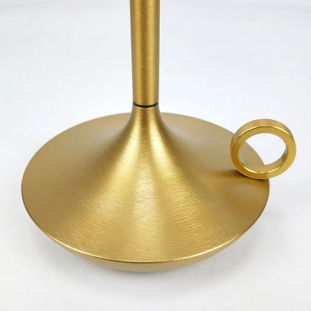 AuraWick Lamp