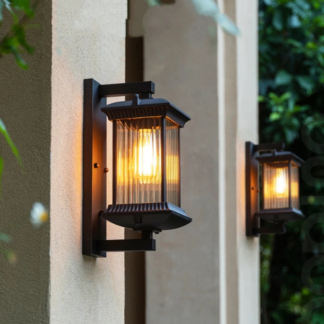 Verra Wall Lantern
