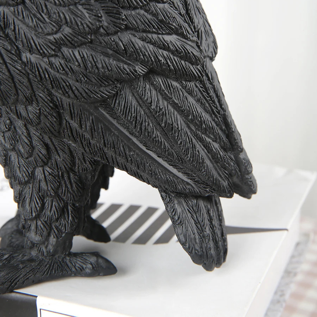 LumiNoir Owl Table Lamp