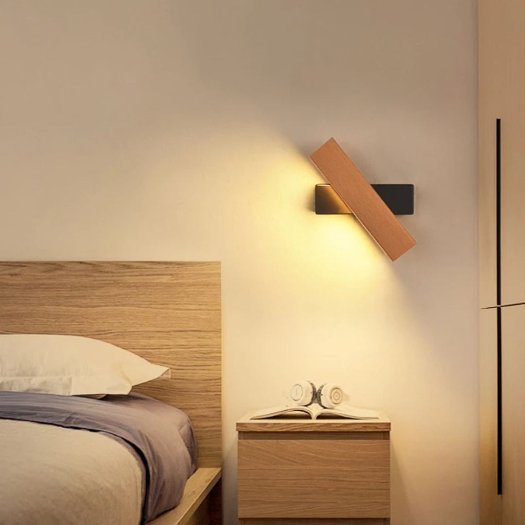 LumiFlex Wall Lamp