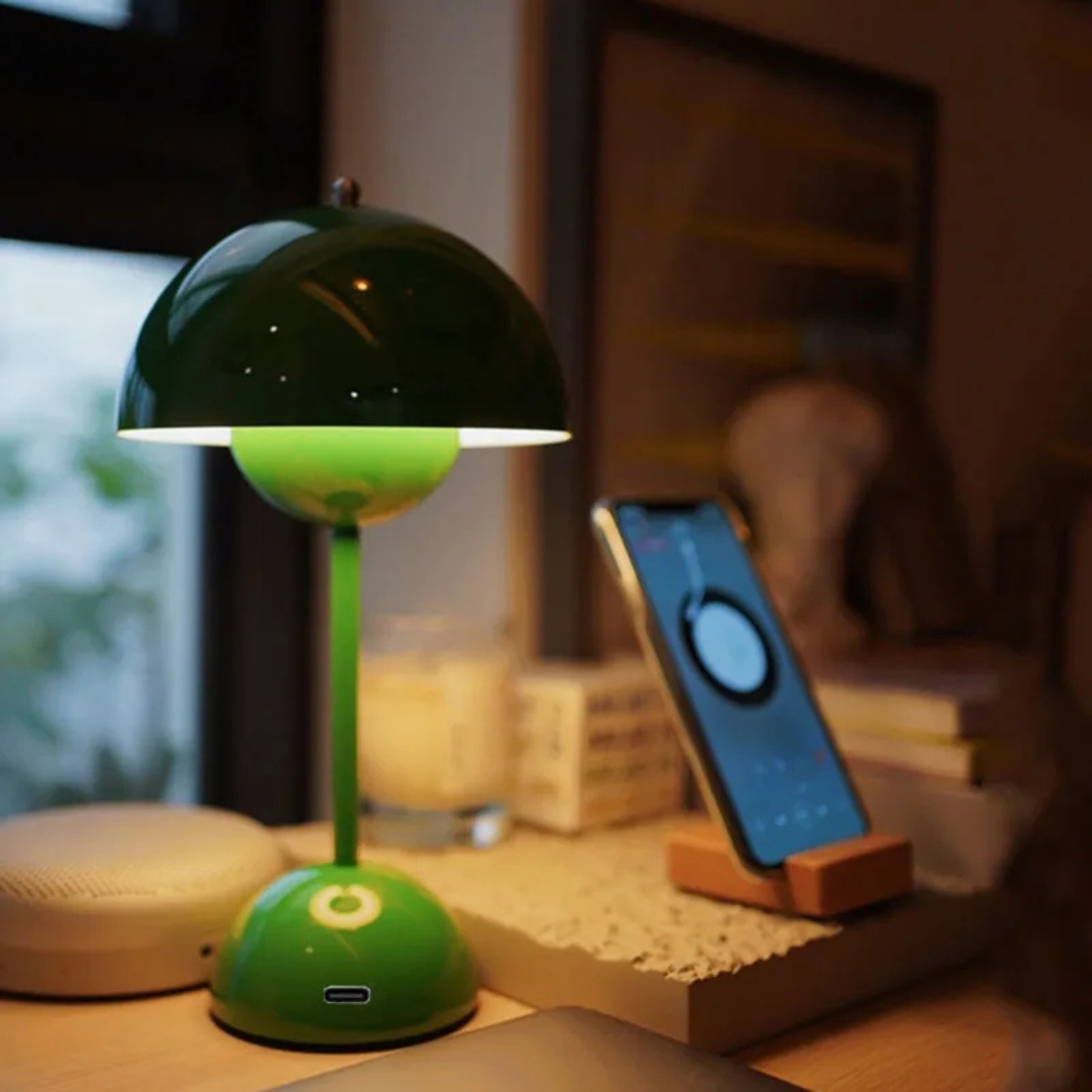VintaGlow Retro Table Lamp